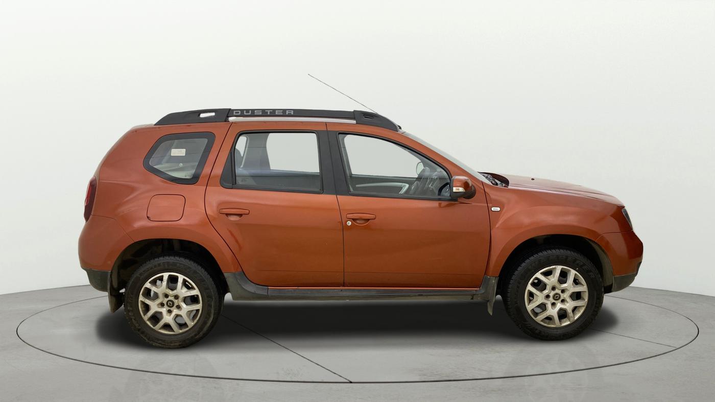2016 Renault Duster RXL PETROL, Petrol, Manual, 39,433 km, Right Side View