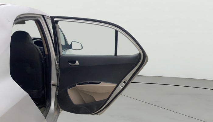 2014 Hyundai Xcent S (O) 1.2, Petrol, Manual, 89,348 km, RHS Rear Door