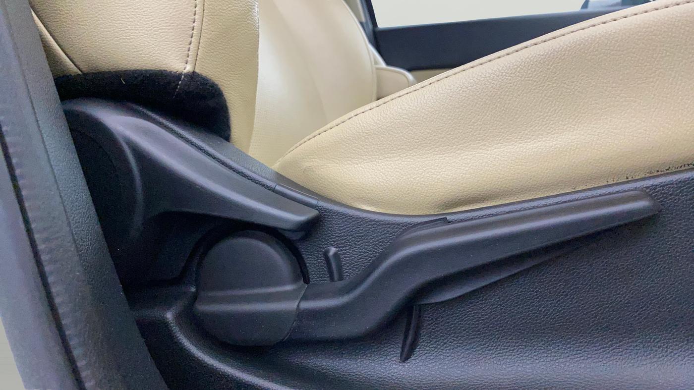 2021 Honda City 1.5L I-VTEC ZX, Petrol, Manual, 68,562 km, Driver Side Adjustment Panel