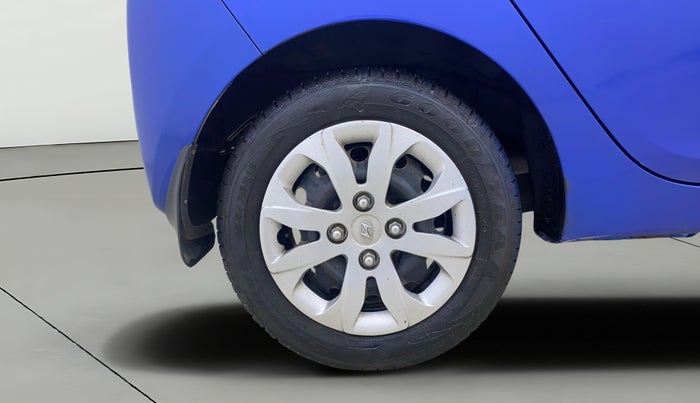 2016 Hyundai Eon MAGNA +, Petrol, Manual, 21,885 km, Right Rear Wheel