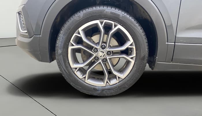 2021 Skoda KUSHAQ STYLE 1.0L TSI AT (6 AIRBAGS), Petrol, Automatic, 59,630 km, Left Front Wheel