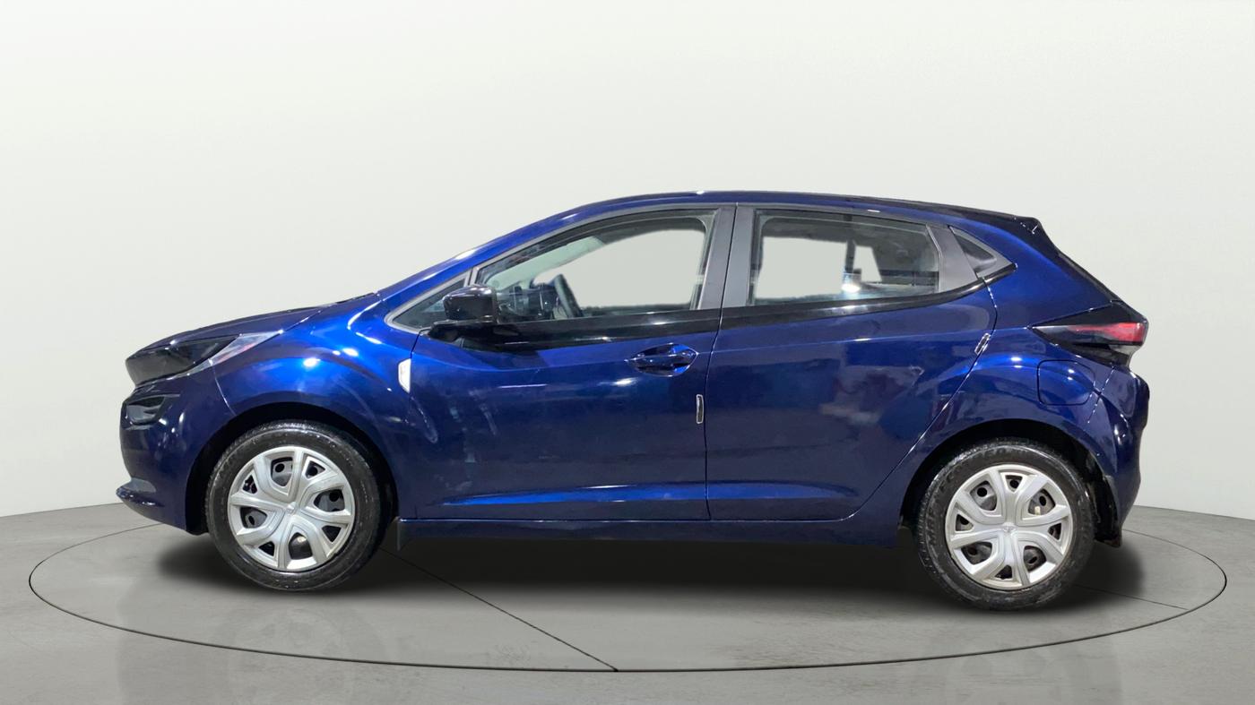 2023 Tata ALTROZ XM PLUS SUNROOF, CNG, Manual, 16,224 km, Left Side