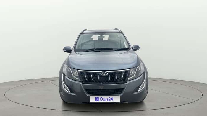 2017 Mahindra XUV500 W6, Diesel, Manual, 95,362 km, Front