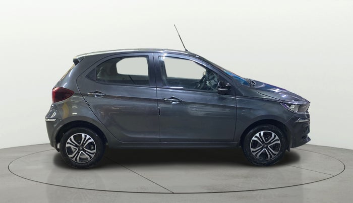 2024 Tata Tiago XTA PETROL, Petrol, Automatic, 8,375 km, Right Side View