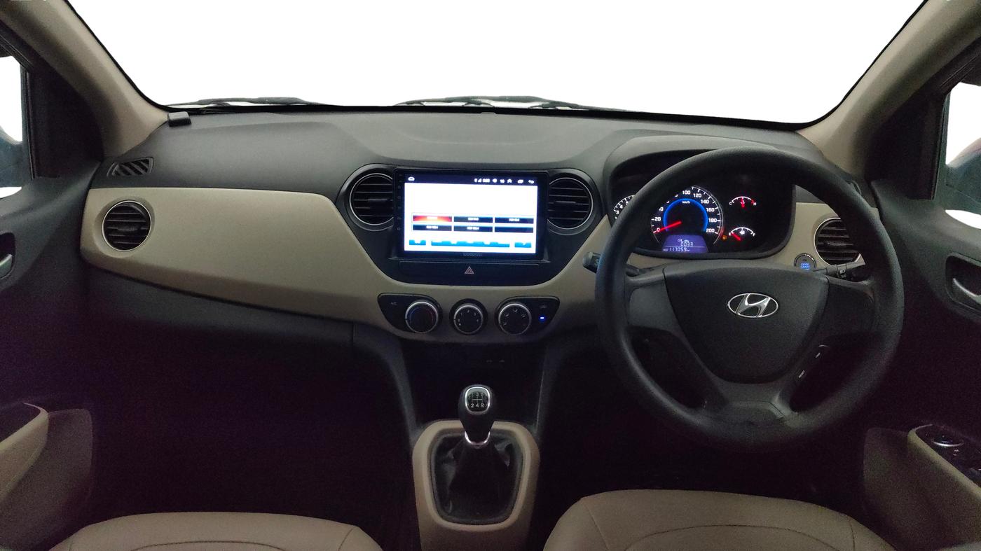 2013 Hyundai Grand i10 SPORTZ 1.2 KAPPA VTVT, Petrol, Manual, 1,17,049 km, Dashboard