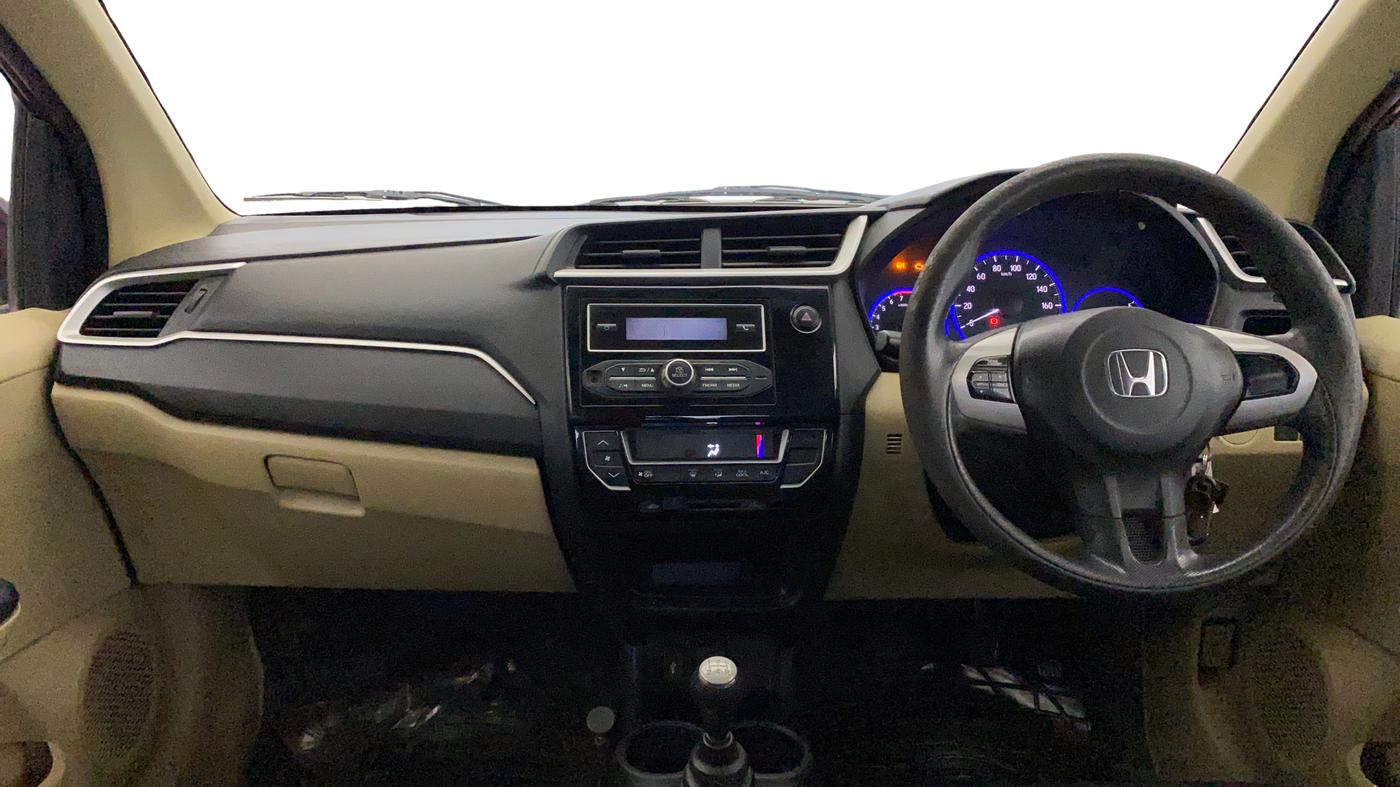 2017 Honda Amaze 1.2L I-VTEC S, Petrol, Manual, 1,18,236 km, Dashboard