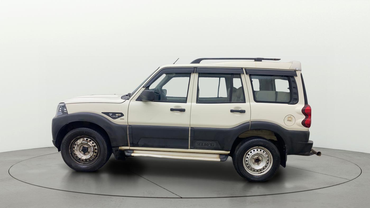 2021 Mahindra Scorpio S3 PLUS, Diesel, Manual, 1,47,126 km, Left Side