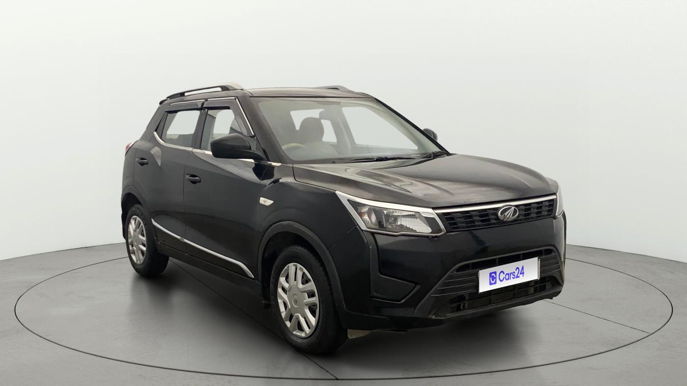 2022 Mahindra XUV300 W4 1.2 PETROL, Petrol, Manual, 40,334 km, SRP