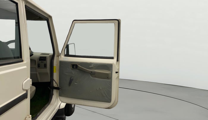 2020 Mahindra Bolero POWER PLUS SLE, Diesel, Manual, 92,722 km, RHS Front Door