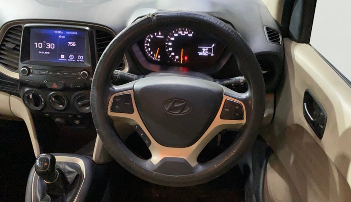 2020 Hyundai NEW SANTRO SPORTZ MT, Petrol, Manual, 1,20,427 km, Steering Wheel Close Up