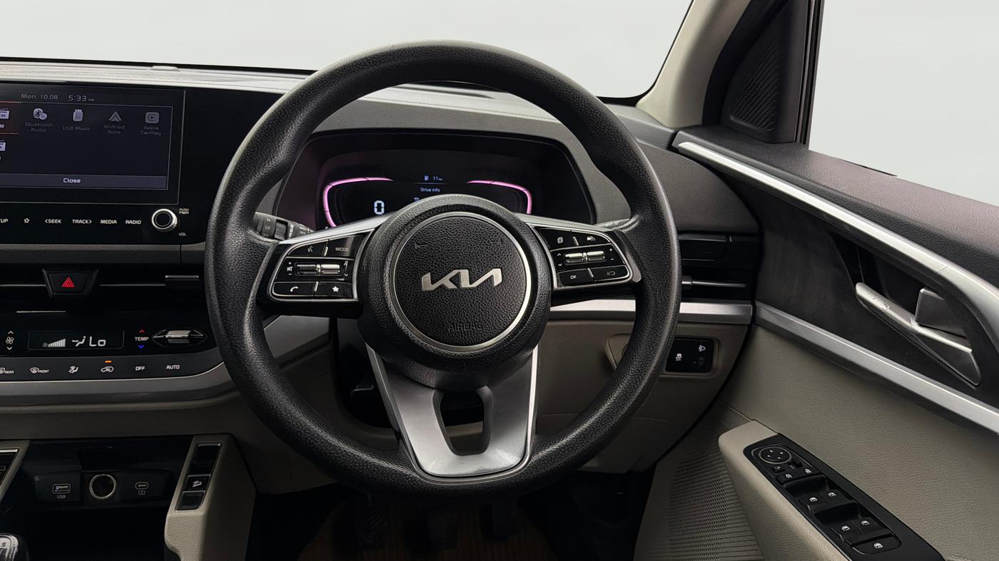 2022 KIA CARENS PRESTIGE PLUS 1.5 DIESEL 7 STR, Diesel, Manual, 1,08,459 km, Steering Wheel Close Up