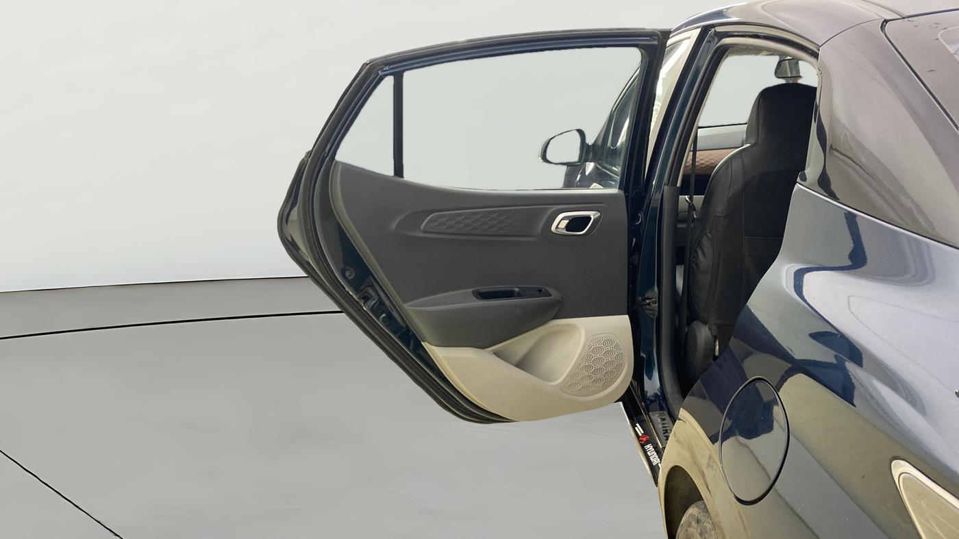 2024 Hyundai AURA SX 1.2 CNG, CNG, Manual, 48,978 km, LHS Rear Door
