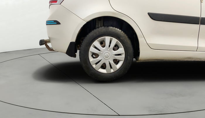 2014 Maruti Swift Dzire VXI, Petrol, Manual, 1,22,051 km, Right Rear Wheel
