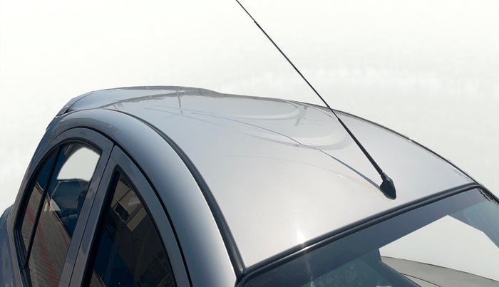 2014 Nissan Micra Active XV, Petrol, Manual, 78,532 km, Roof