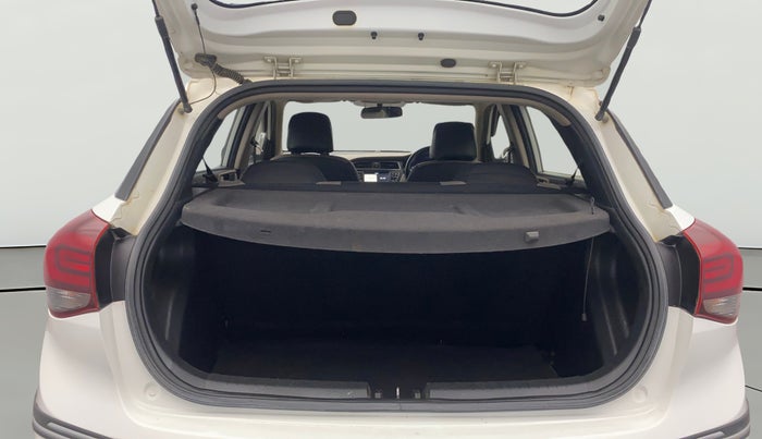 2019 Hyundai Elite i20 SPORTZ PLUS 1.2, Petrol, Manual, 96,928 km, Boot Open Zoomed View