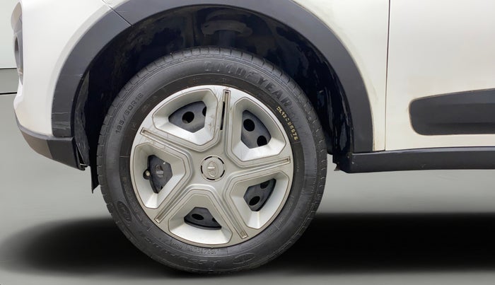 2020 Tata NEXON XM PETROL, Petrol, Manual, 70,532 km, Left Front Wheel