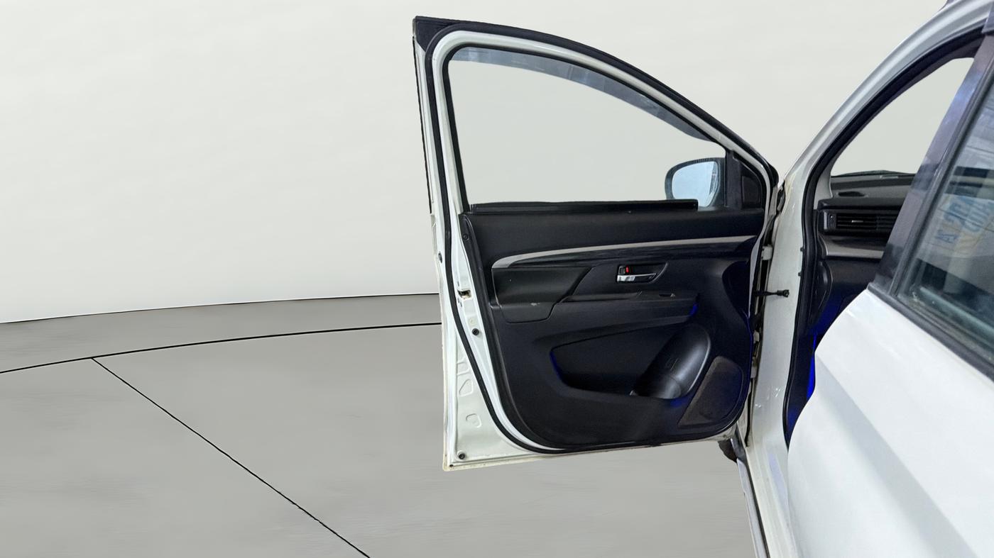2019 Maruti XL6 ALPHA AT, Petrol, Automatic, 1,25,848 km, LHS Front Door