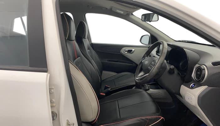 2024 Hyundai GRAND I10 NIOS ASTA 1.2 KAPPA VTVT, Petrol, Manual, 24,272 km, Right Side Front Door Cabin