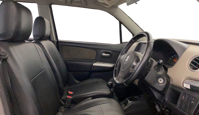 2014 Maruti Wagon R 1.0 LXI, Petrol, Manual, 95,485 km, Right Side Front Door Cabin