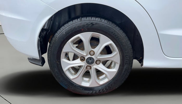 2015 Ford Figo Aspire TITANIUM1.5 DIESEL, Diesel, Manual, 1,10,513 km, Right Rear Wheel