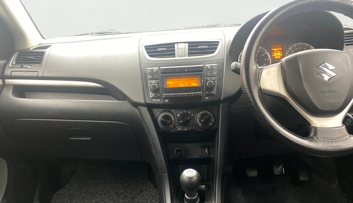 2016 Maruti Swift VXI O, Petrol, Manual, 66,684 km, Air Conditioner