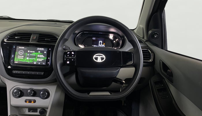 2025 Tata Tiago XT PETROL, Petrol, Manual, 10,995 km, Steering Wheel Close Up