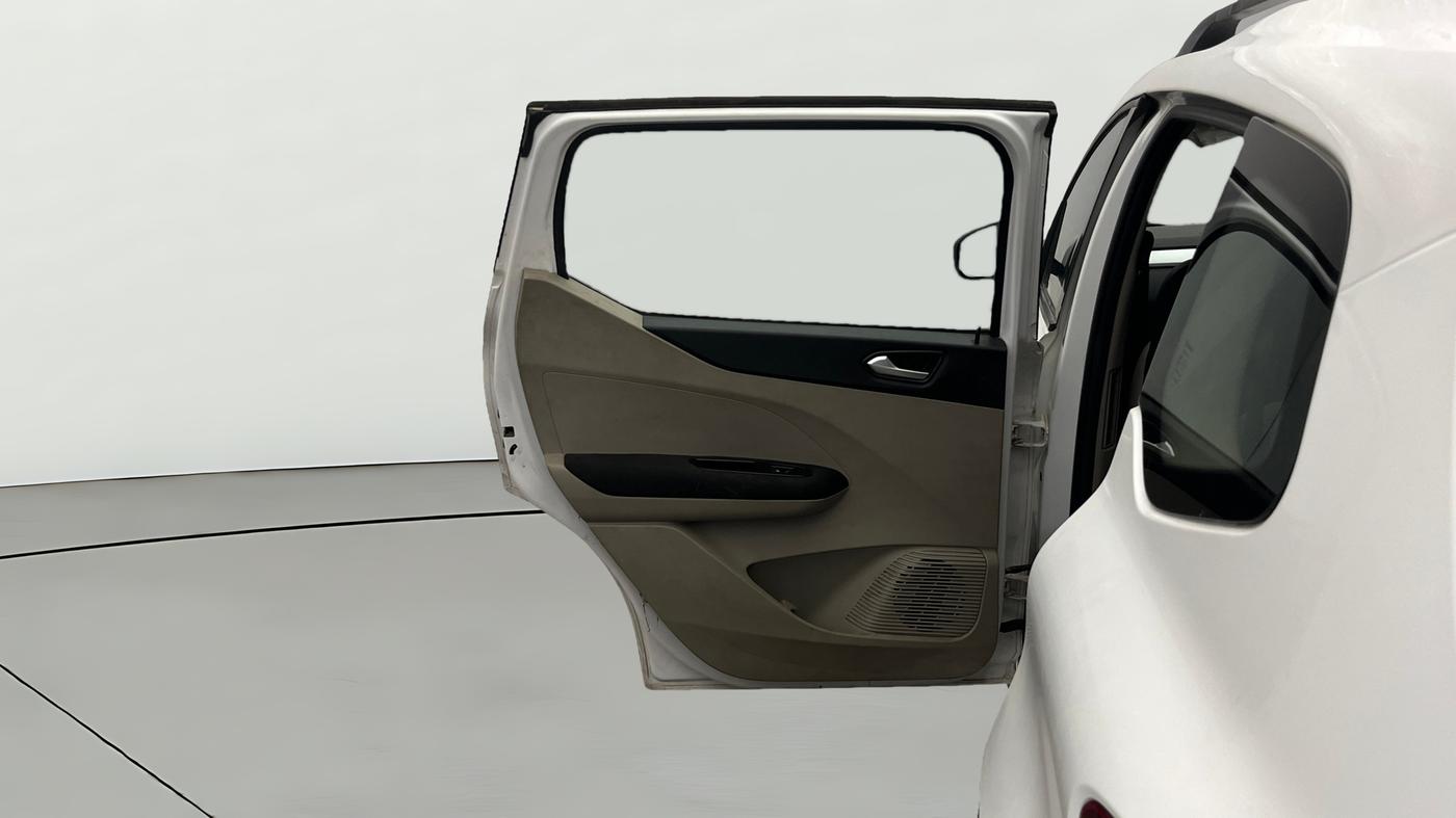 2019 Renault TRIBER RXZ, CNG, Manual, 31,175 km, LHS Rear Door