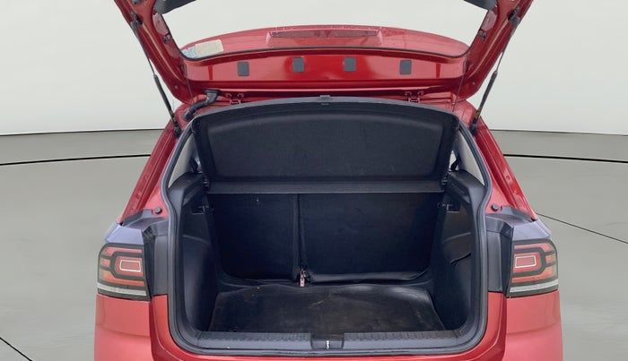 2022 Volkswagen TAIGUN HIGHLINE 1.0 TSI AT, Petrol, Automatic, 27,976 km, Boot Open Zoomed View