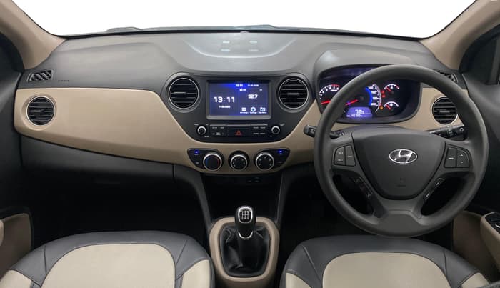 2017 Hyundai Grand i10 SPORTZ (O) 1.2 KAPPA VTVT, Petrol, Manual, 40,780 km, Dashboard