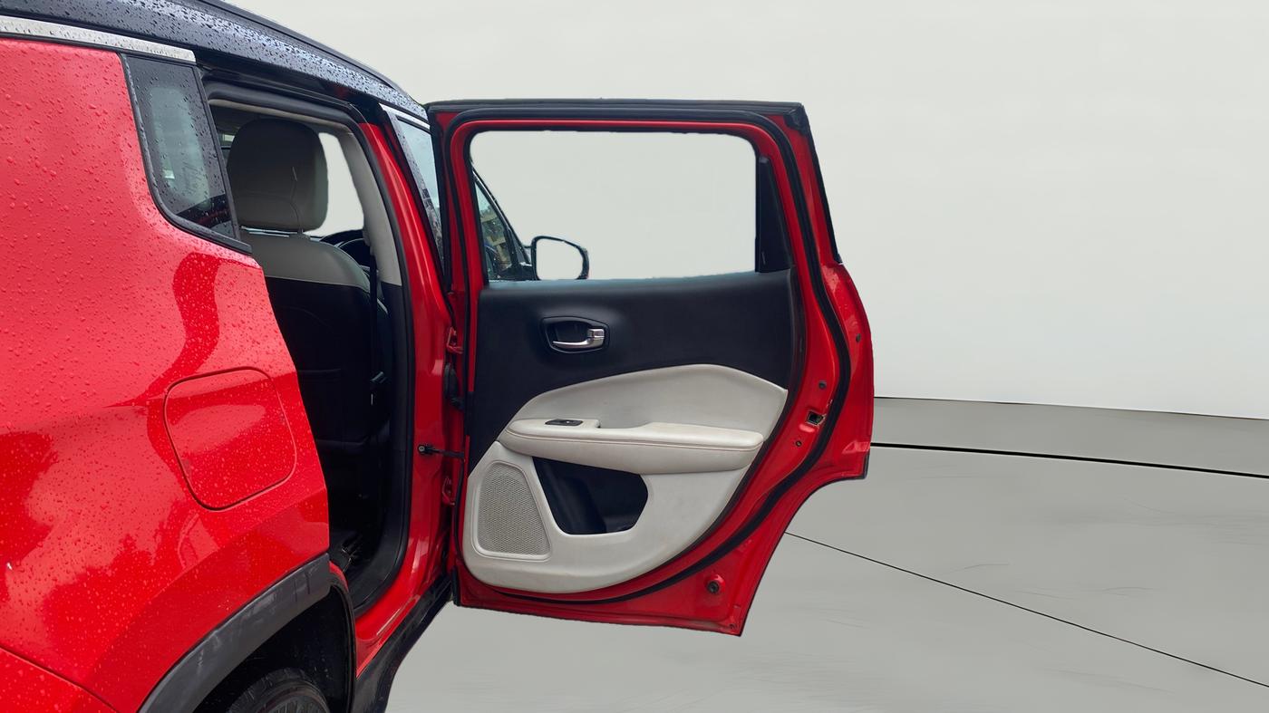 2017 Jeep Compass LIMITED (O) 2.0 DIESEL, Diesel, Manual, 1,36,828 km, RHS Rear Door