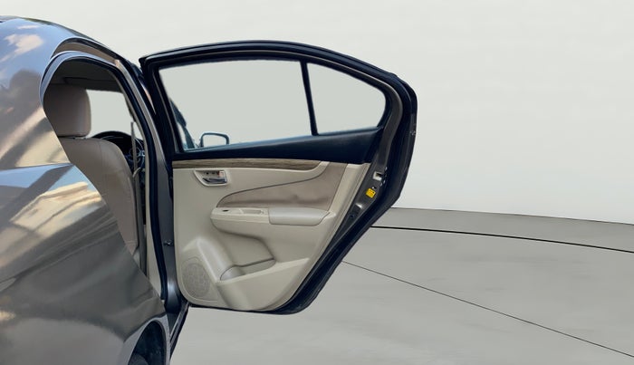 2018 Maruti Ciaz DELTA 1.5 SHVS MT PETROL, Petrol, Manual, 77,251 km, RHS Rear Door