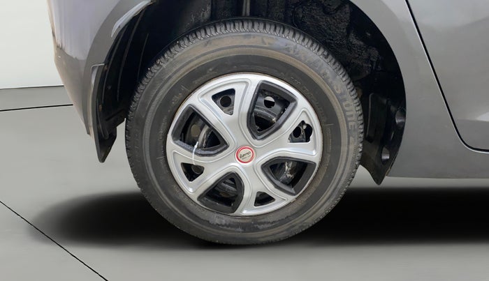 2020 Tata ALTROZ XE PETROL, Petrol, Manual, 50,672 km, Right Rear Wheel