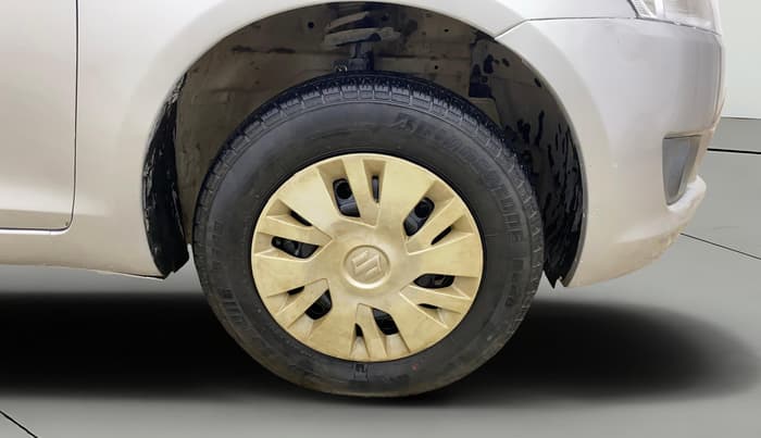 2012 Maruti Swift VXI, Petrol, Manual, 77,465 km, Right Front Wheel