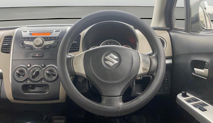 2014 Maruti Wagon R 1.0 VXI, Petrol, Manual, 1,15,085 km, Steering Wheel Close Up