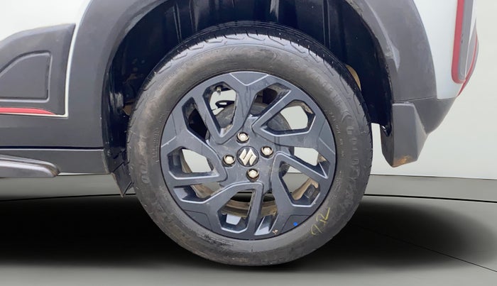 2024 Maruti FRONX DELTA PLUS 1.0 TURBO MT, Petrol, Manual, 24,849 km, Left Rear Wheel