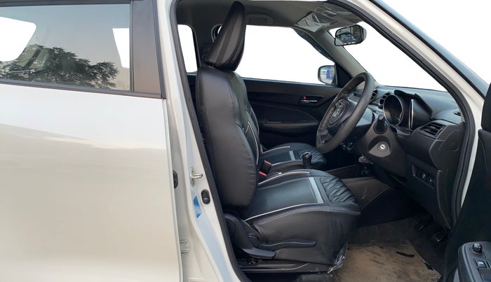2021 Maruti Swift VXI, Petrol, Manual, 3,791 km, Right Side Front Door Cabin
