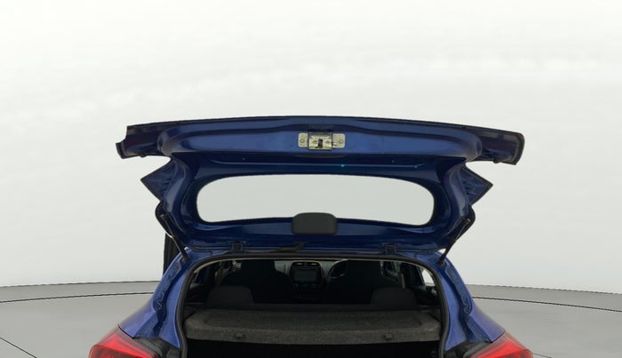 2017 Renault Kwid CLIMBER 1.0, Petrol, Manual, 70,742 km, Boot Door Open