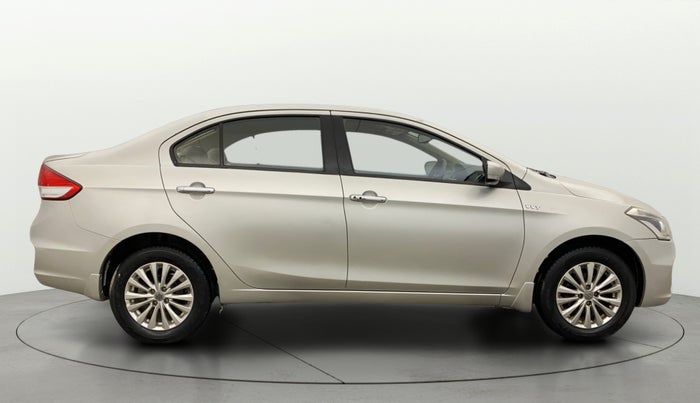 2016 Maruti Ciaz ZXI, Petrol, Manual, 54,723 km, Right Side View