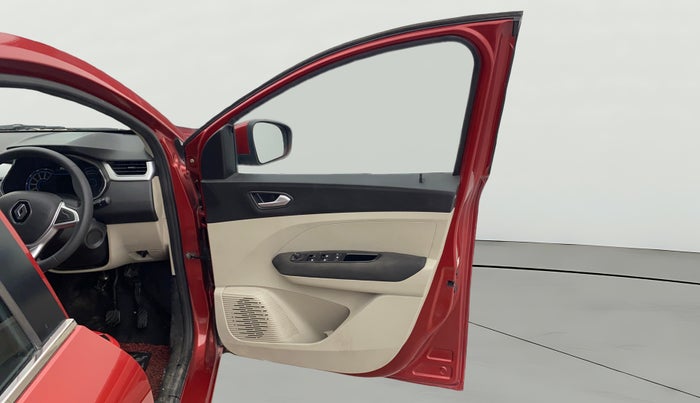 2020 Renault TRIBER RXZ AMT, Petrol, Automatic, 29,884 km, RHS Front Door