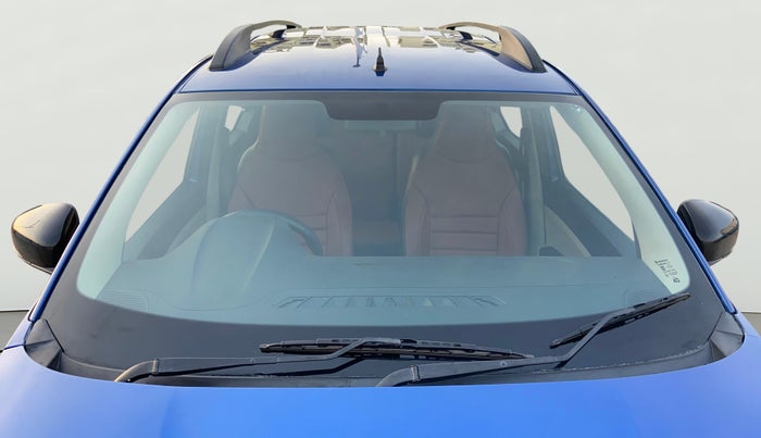 2022 Renault TRIBER RXT AMT, Petrol, Automatic, 71,621 km, Front Windshield