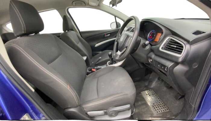 2017 Maruti S Cross ZETA 1.3, Diesel, Manual, 80,301 km, Right Side Front Door Cabin