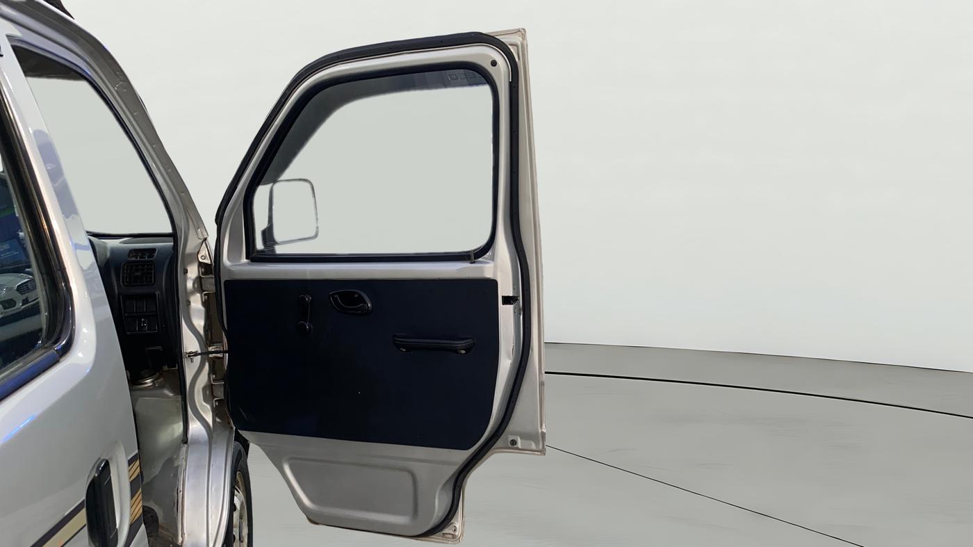 2021 Maruti Eeco 5 STR WITH A/C+HTR, Petrol, Manual, 46,944 km, RHS Front Door