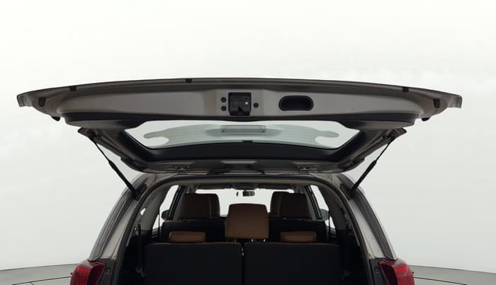 2022 Toyota Innova Crysta 2.7 ZX AT 7 STR, Petrol, Automatic, 51,133 km, Boot Door Open