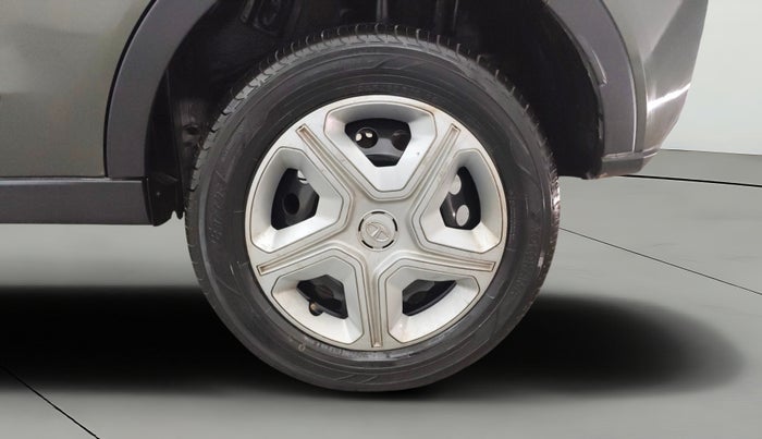 2021 Tata NEXON XMA DIESEL, Diesel, Automatic, 39,771 km, Left Rear Wheel