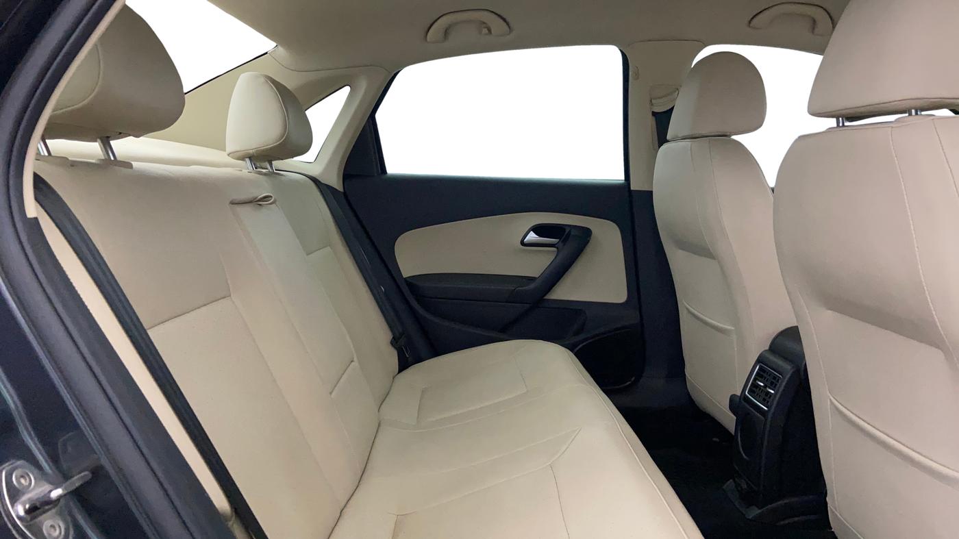 2021 Volkswagen Vento HIGHLINE PLUS 1.0L TSI AT, Petrol, Automatic, 68,261 km, Right Side Rear Door Cabin