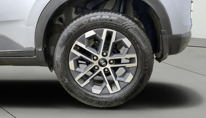 2023 Hyundai VENUE S 1.2, Petrol, Manual, 62,182 km, Left Rear Wheel