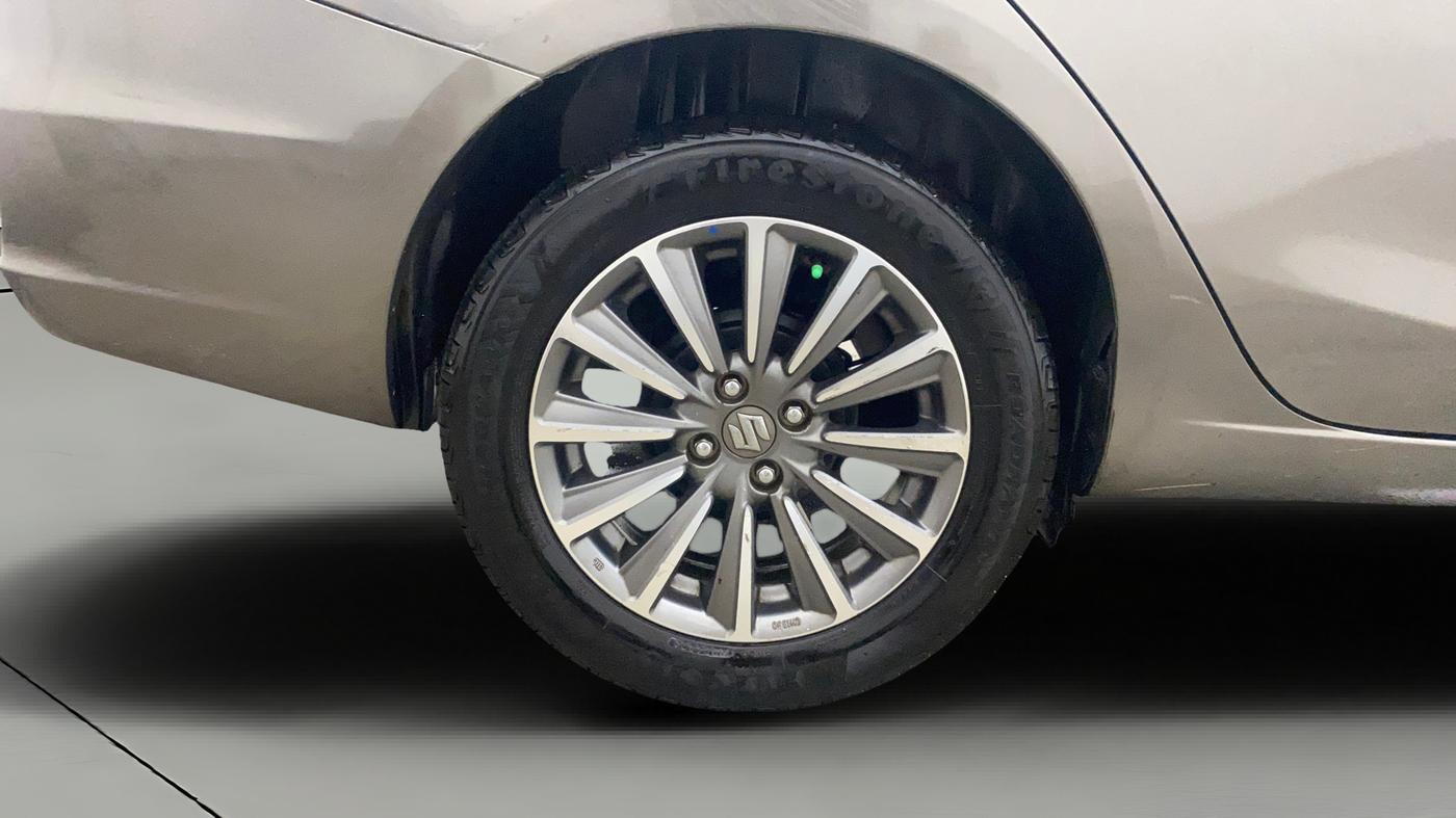 2020 Maruti Ciaz ALPHA  AT 1.5 SHVS PETROL, Petrol, Automatic, 85,198 km, Right Rear Wheel