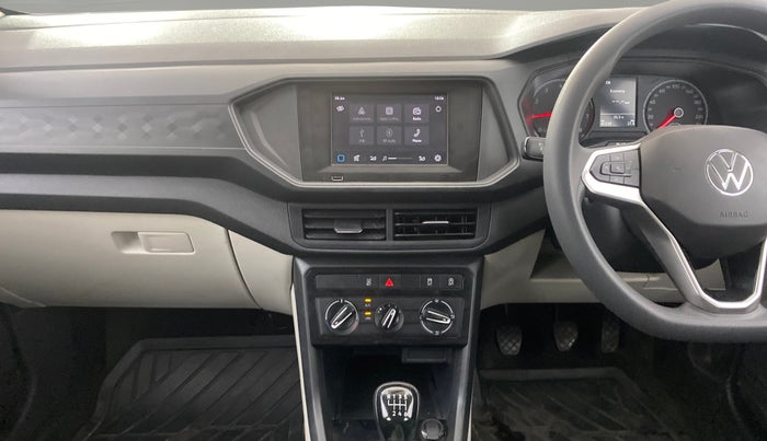 2022 Volkswagen TAIGUN COMFORTLINE 1.0 TSI MT, Petrol, Manual, 41,539 km, Air Conditioner