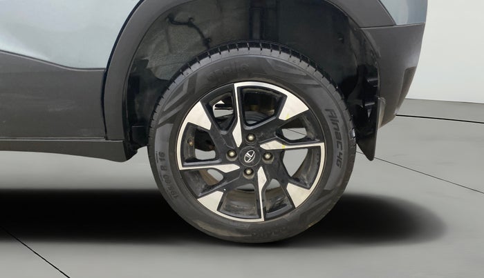 2023 Tata PUNCH CREATIVE  AMT, Petrol, Automatic, 27,386 km, Left Rear Wheel