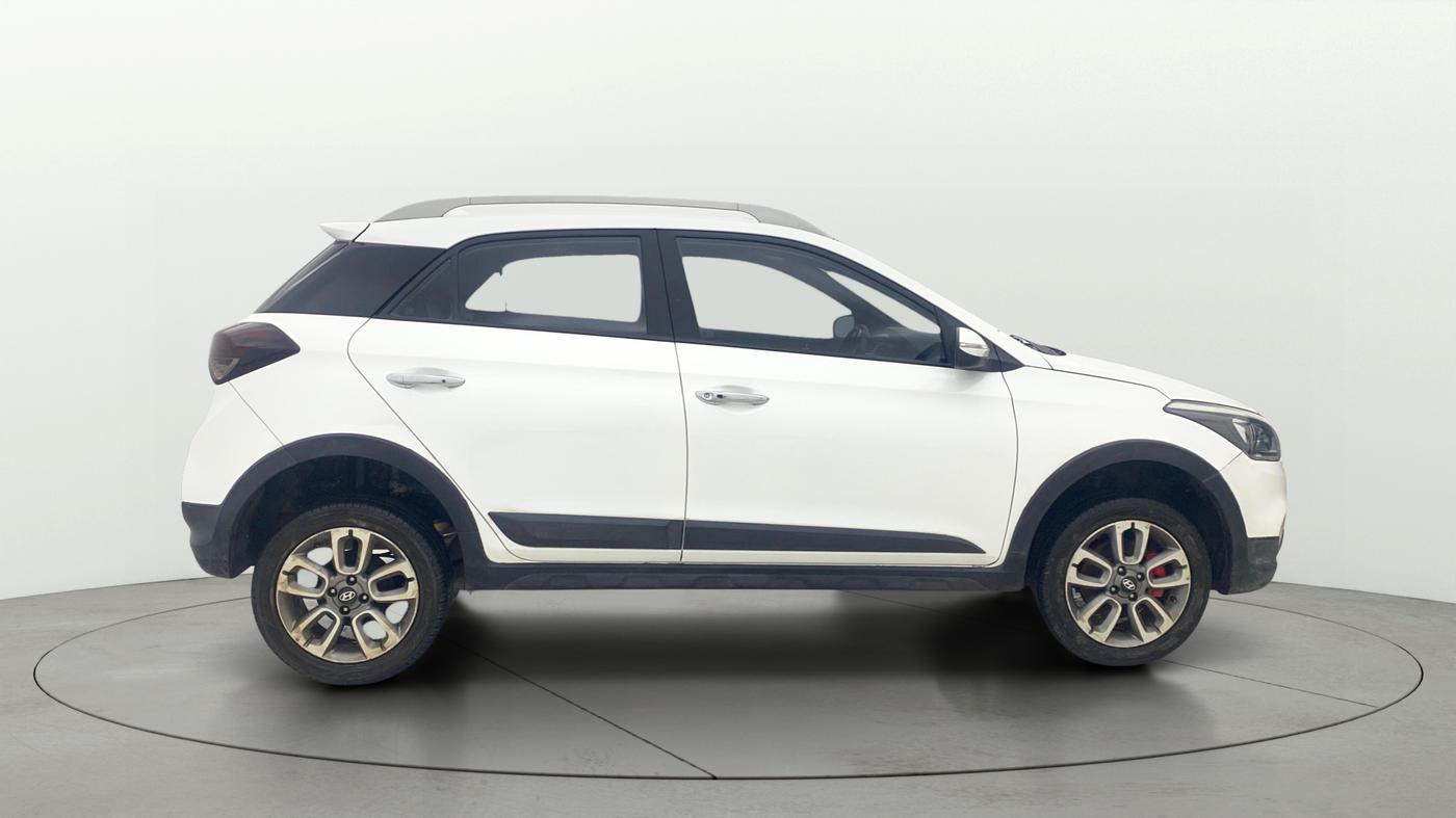2018 Hyundai i20 Active 1.2 SX, Petrol, Manual, 91,238 km, Right Side View
